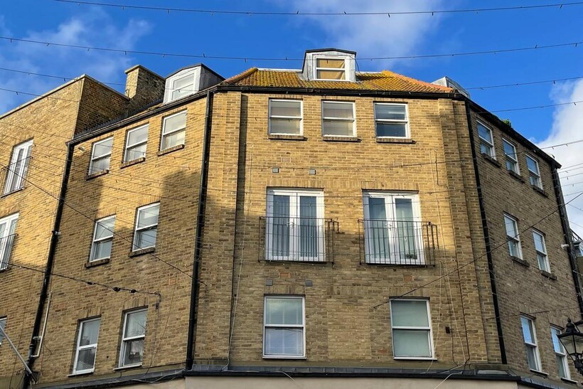 1-3 Rendezvous Street, Folkestone... 1 bed apartment to rent - £725 pcm (£167 pw)