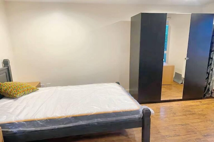 Victoria Dock Road, London E16 1 bed in a flat share to rent - £1,000 pcm (£231 pw)