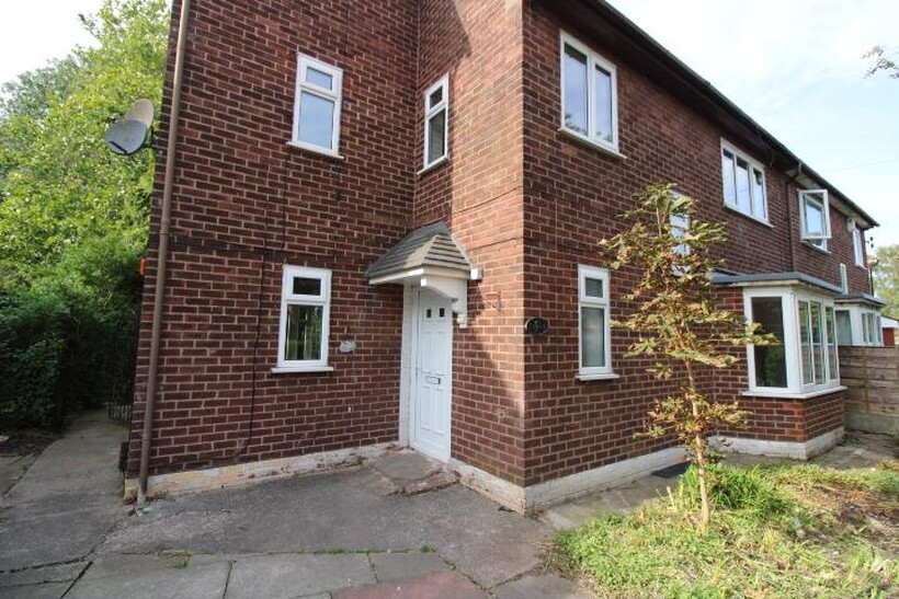 Selstead Road, Manchester M22 4 bed semi-detached house to rent - £1,500 pcm (£346 pw)