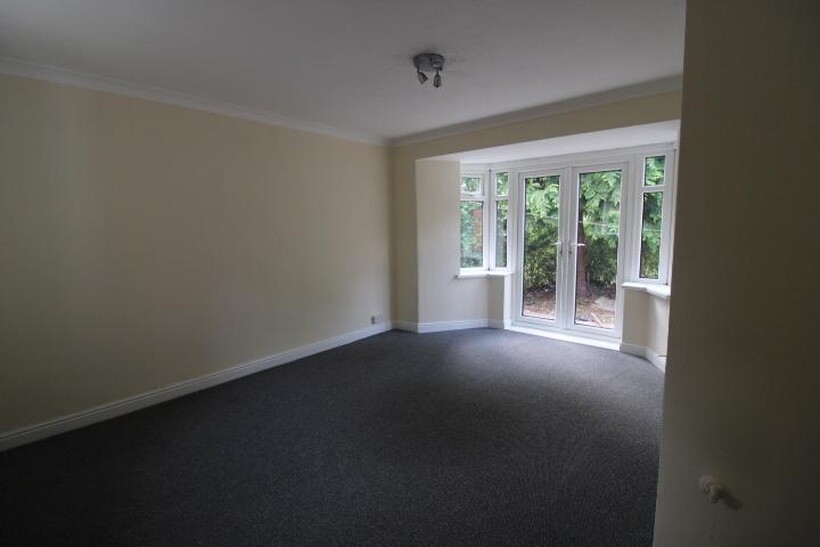 Selstead Road, Manchester M22 4 bed semi-detached house to rent - £1,500 pcm (£346 pw)