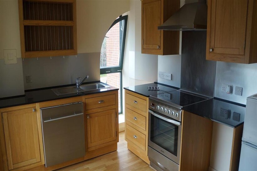 12 GM, Ipswich IP3 1 bed apartment to rent - £575 pcm (£133 pw)