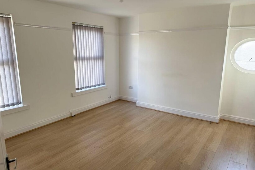 Upland Road, Leeds LS8 2 bed flat to rent - £1,000 pcm (£231 pw)