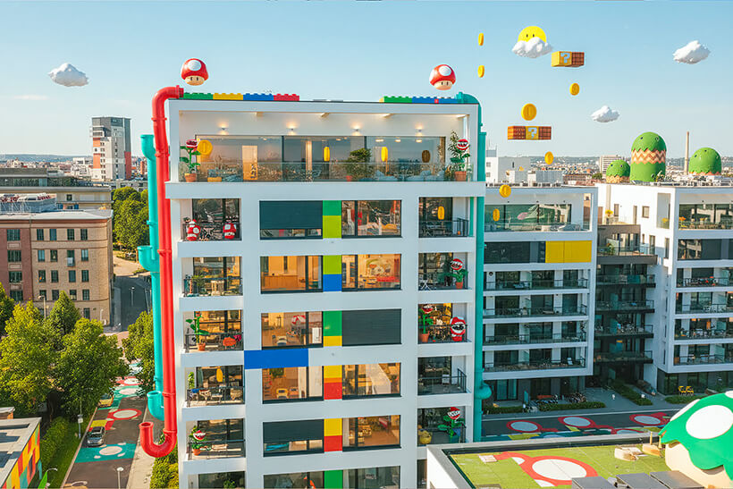 View of BUILDING MY DREAM NYC APARTMET IN BLOXBURG - YouTube